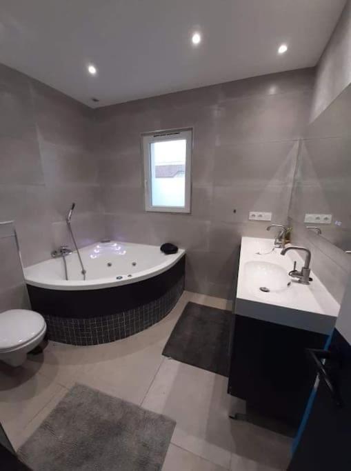 Confort Et Style Maison Cosy 3 Chambres Narbonne Narbona Exterior foto